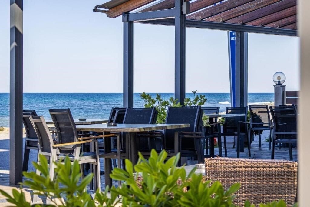 Изображение Akrothalassia Hotel 2*