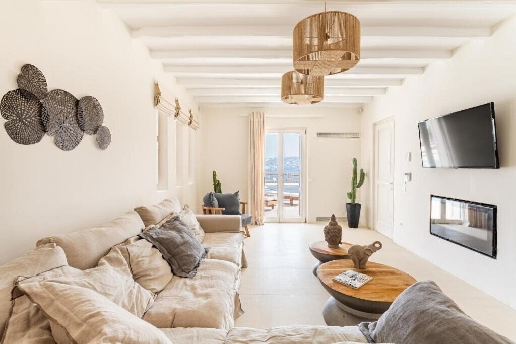 Картинка Villa Veneta At Ornos Sea View 4*