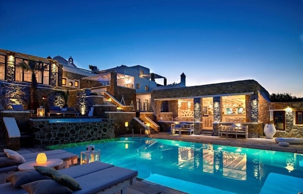 Отель Leonis Summer Houses 3*