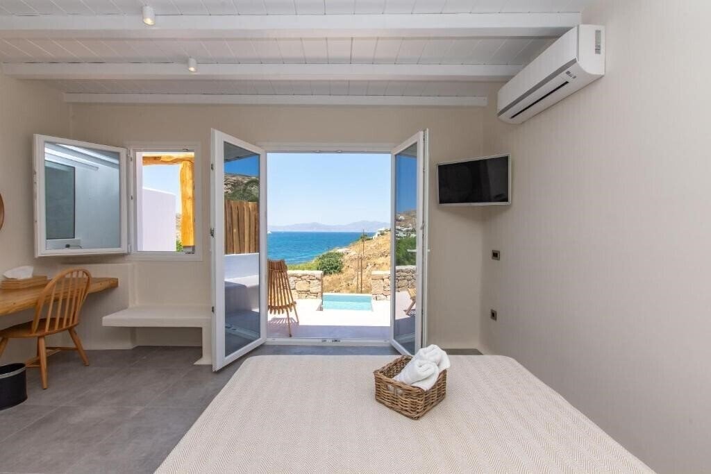 Картинка Aelia Mykonos 3*