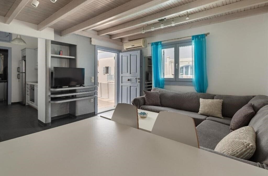 Фото Blue Heart Beach House 3*