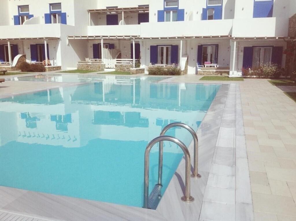 Изображение Blue, White & Grey Suites 3*