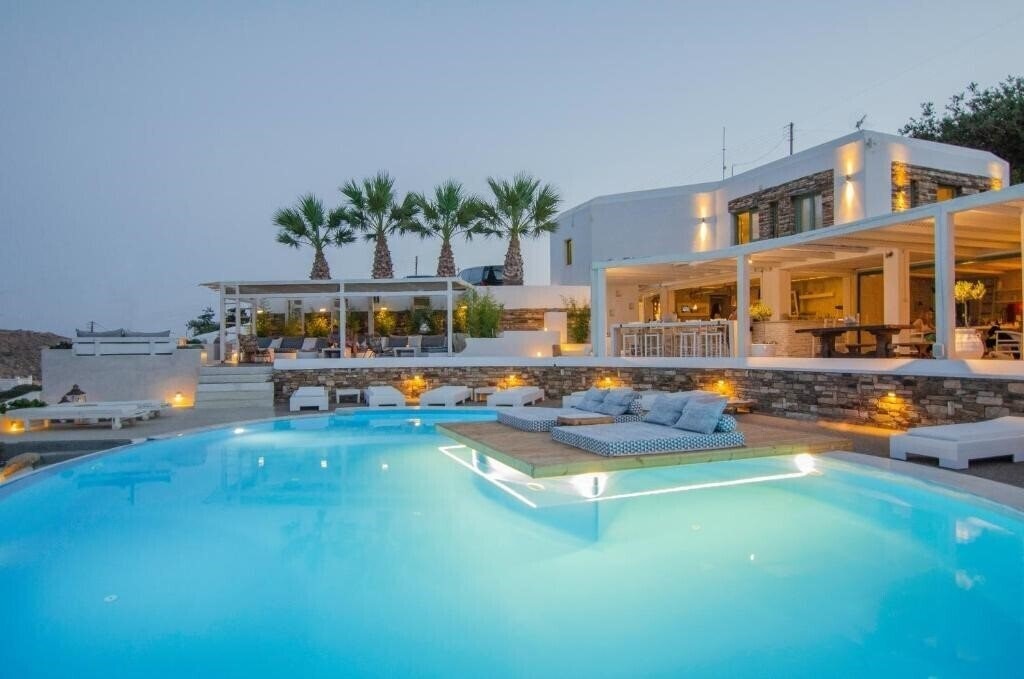 Отель Levantes Ios Boutique Hotel 4*