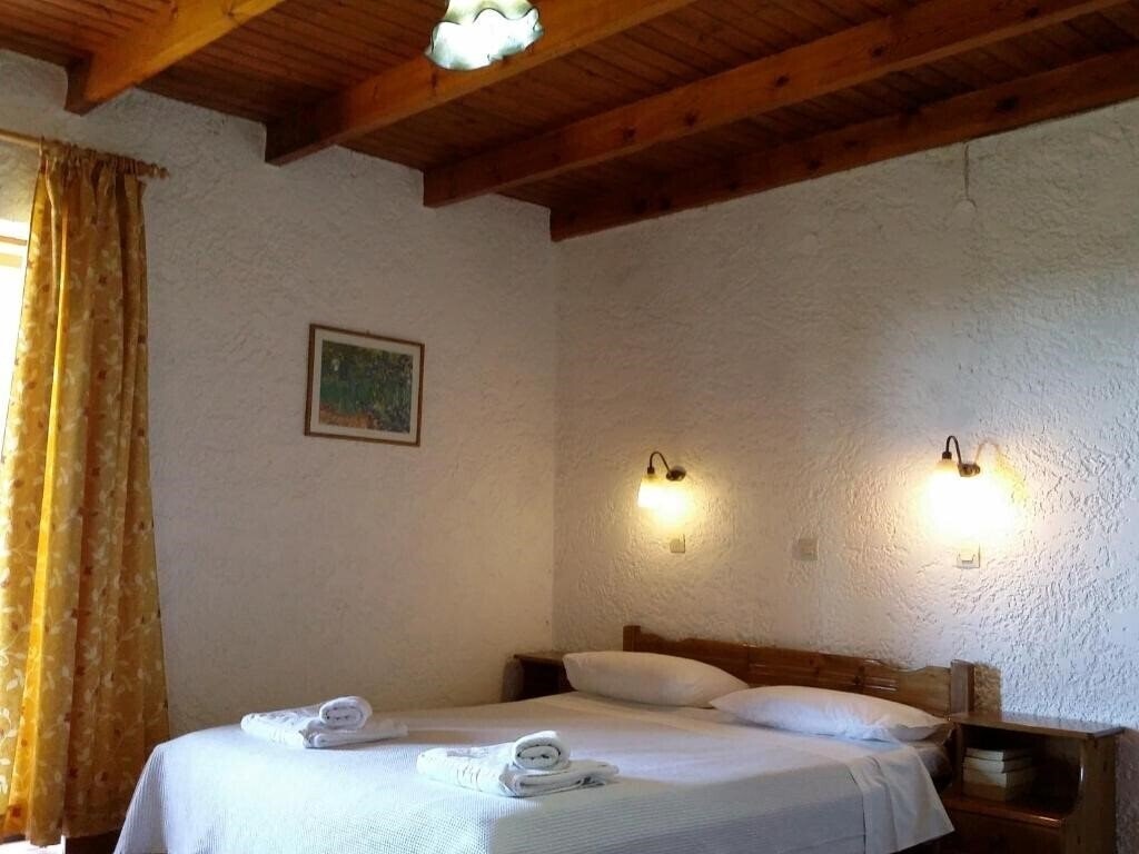 Фото Olive Tree Cottages 3*
