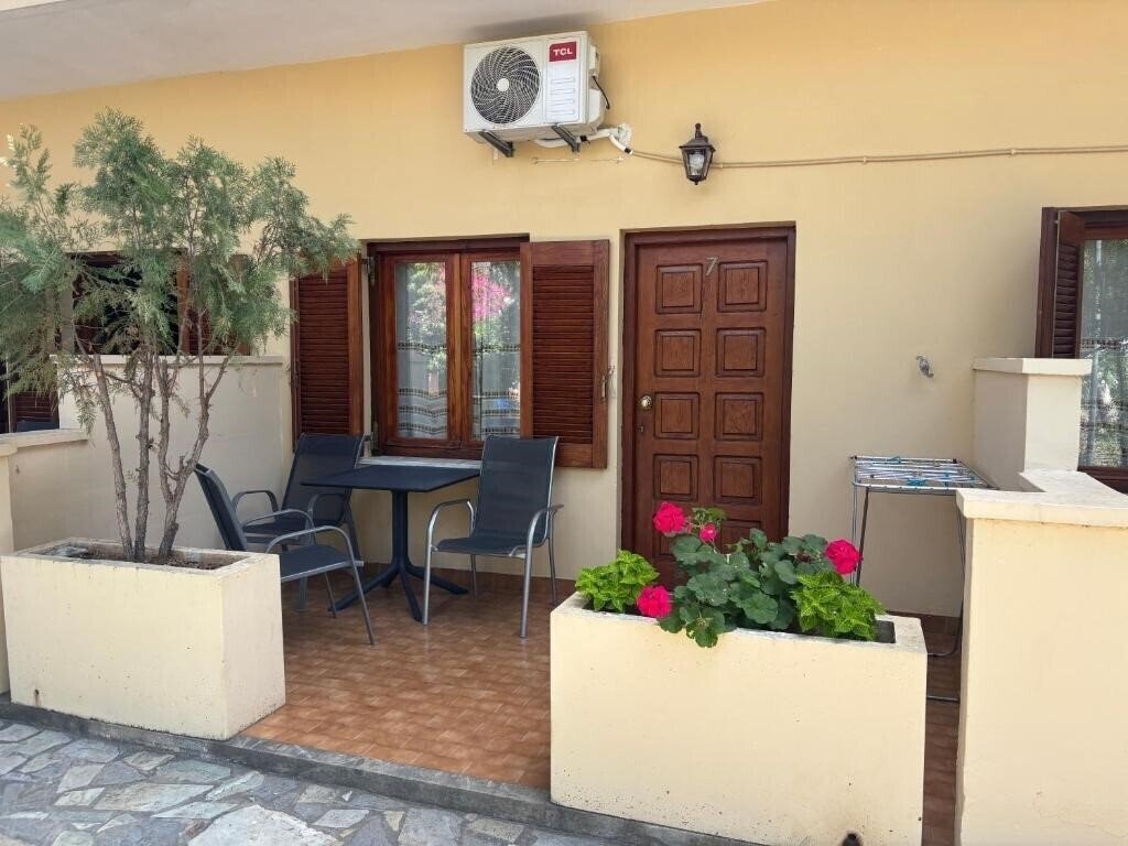 Фото Stelios Rooms 3*