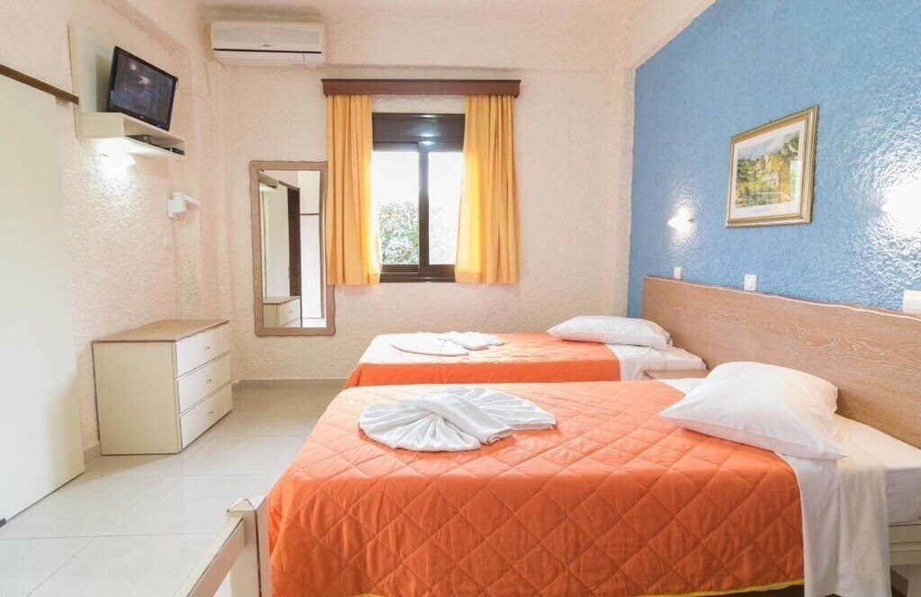 Фотография Lito Apartments - Paleochora 3*