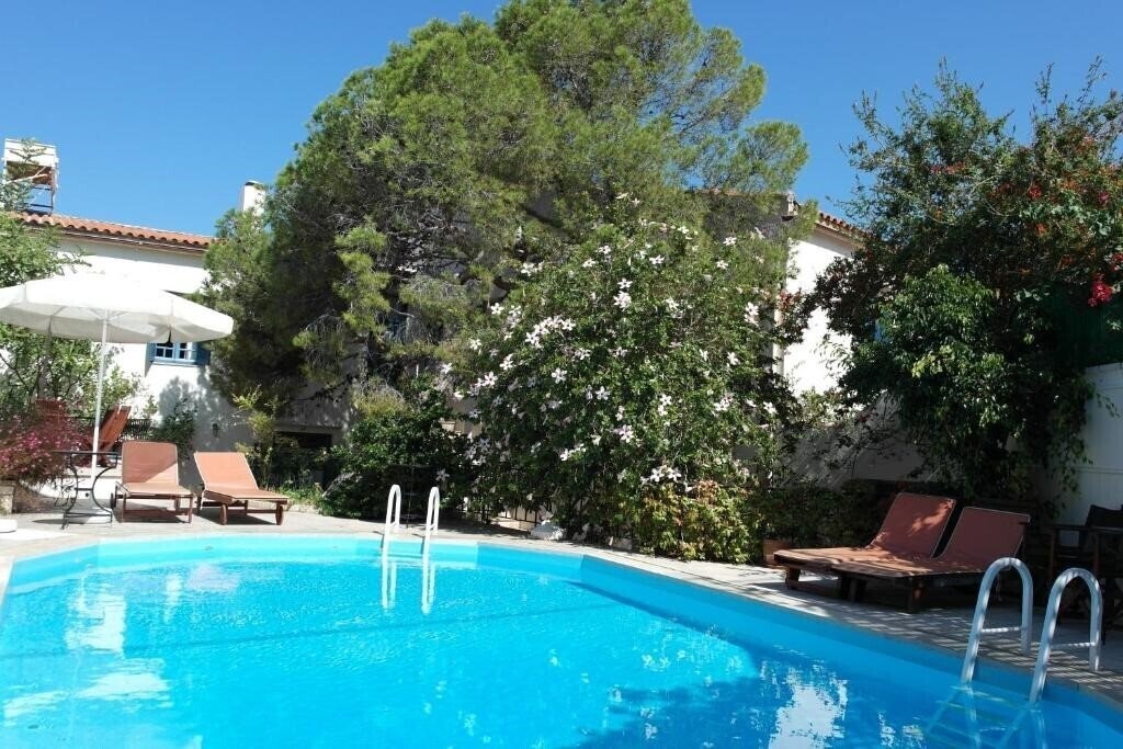 Фото Villa Kynthia 4*