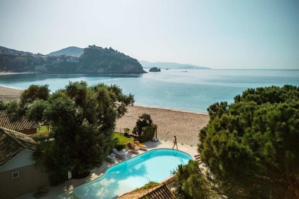 Готель Parga Beach Resort 4*