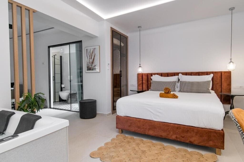 Отель The Well Parga  Luxury 4*