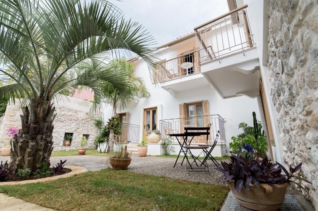 Фотография The Well Parga  Luxury 4*