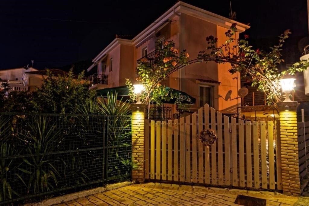 Фото Anemos Parga 3*