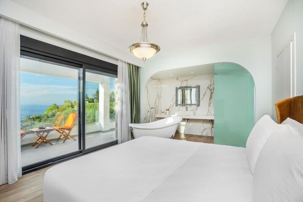 Фото Epta Villas 4*