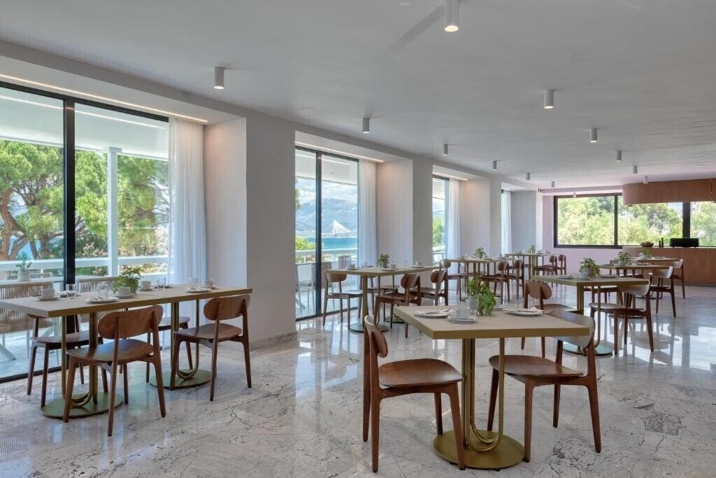 Фото Airotel Achaia Beach Hotel 4*