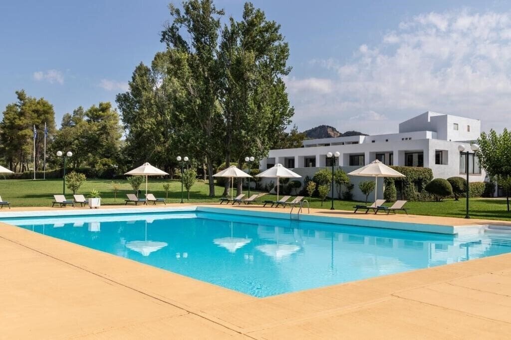 Отель Amalia Hotel Olympia 4*
