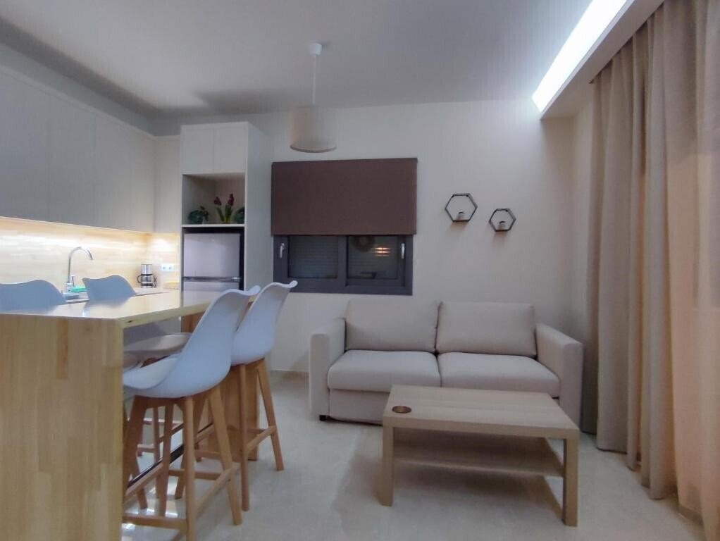 Фото Niriides Apartments 3*