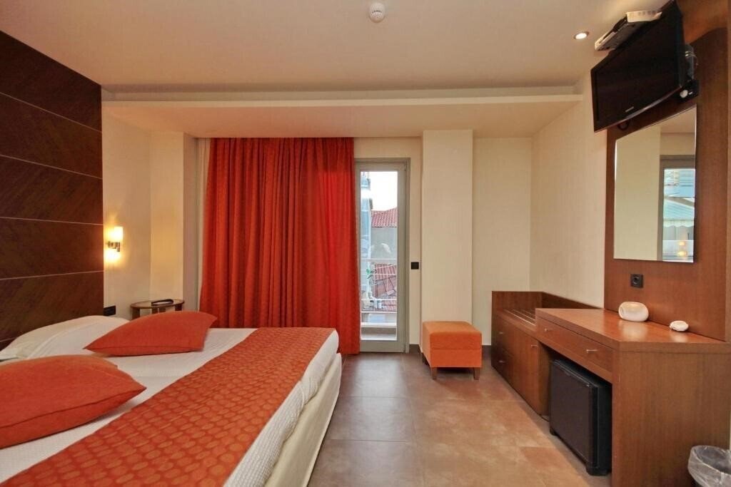 Фото Astros Beach Hotel 3*