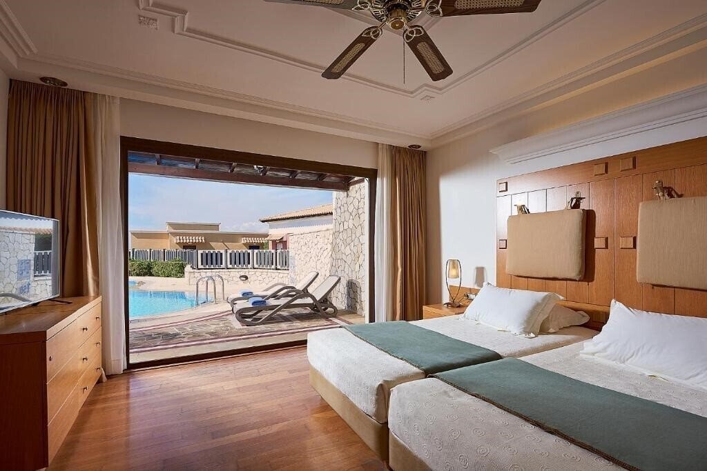 Картинка Aldemar Royal Olympian Luxury Resort & Spa 5*