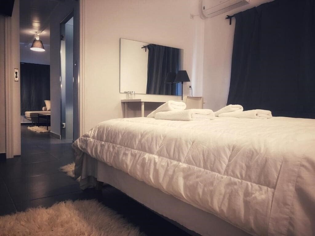 Картинка Leonidaion GuestHouse 4*