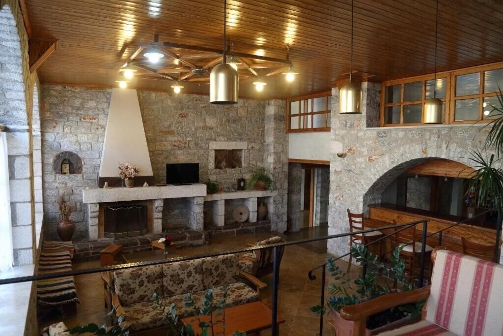 Изображение Mani Hotel 2*