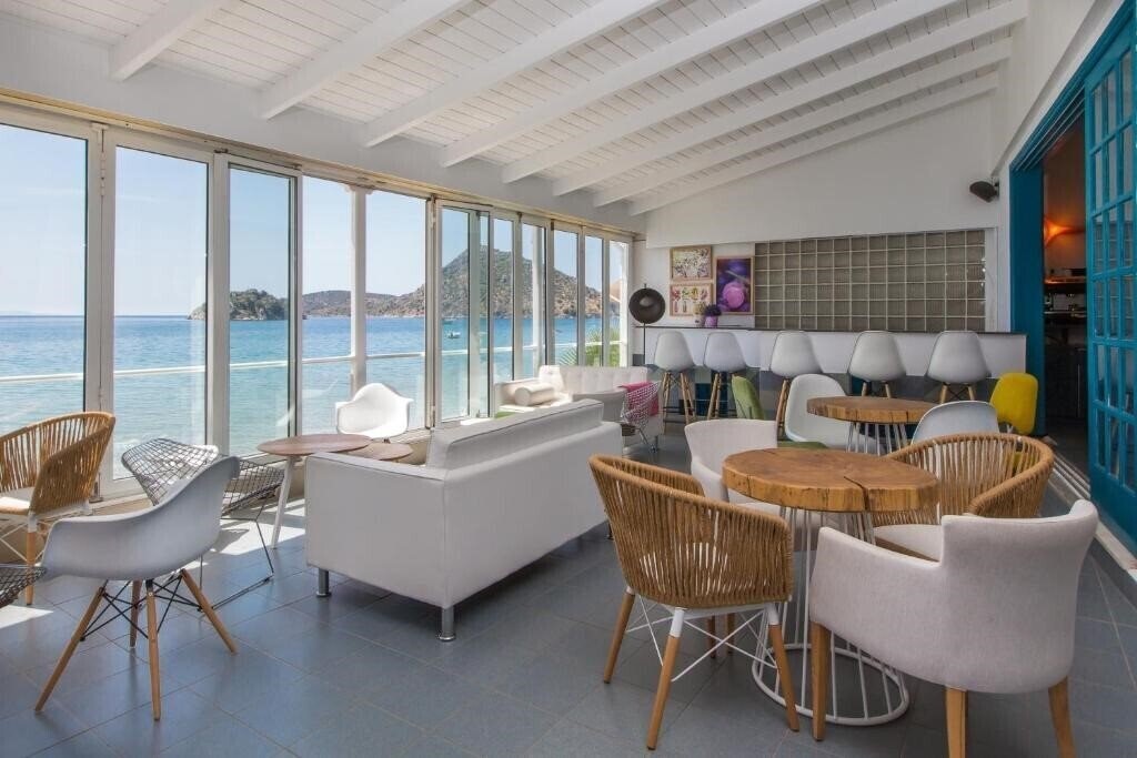 Фото Flisvos Hotel Tolo 3*