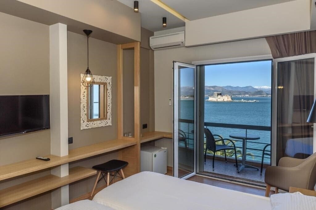 Отель Agamemnon Hotel Nafplio 3*