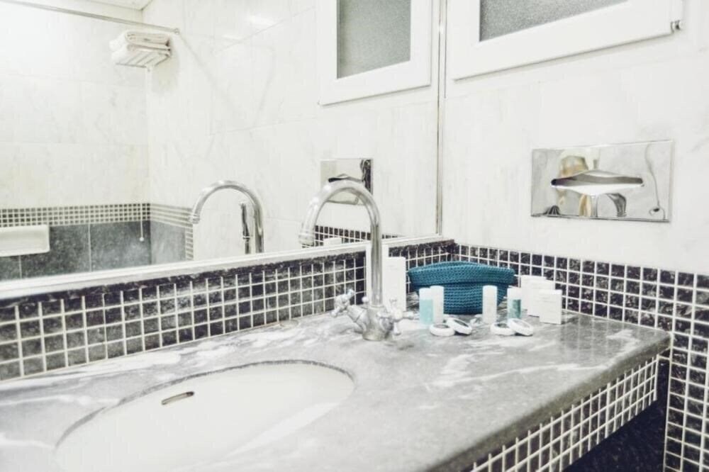Картинка Astir Hotel Patra 4*