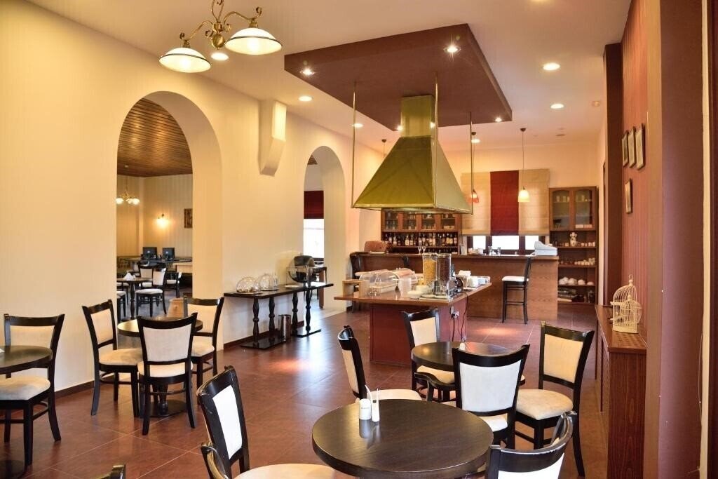 Фото Byzantion Hotel Mistras 3*