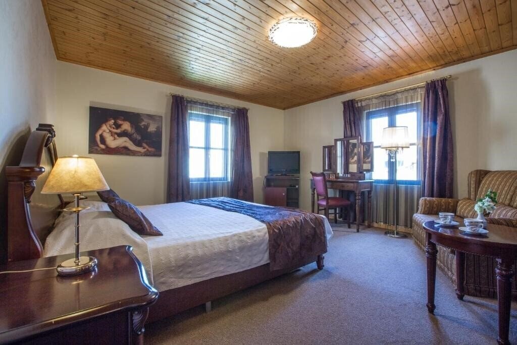 Готель Dias Hotel 4*