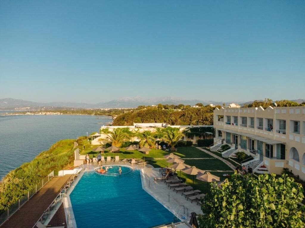Фото Niforeika Beach 3*