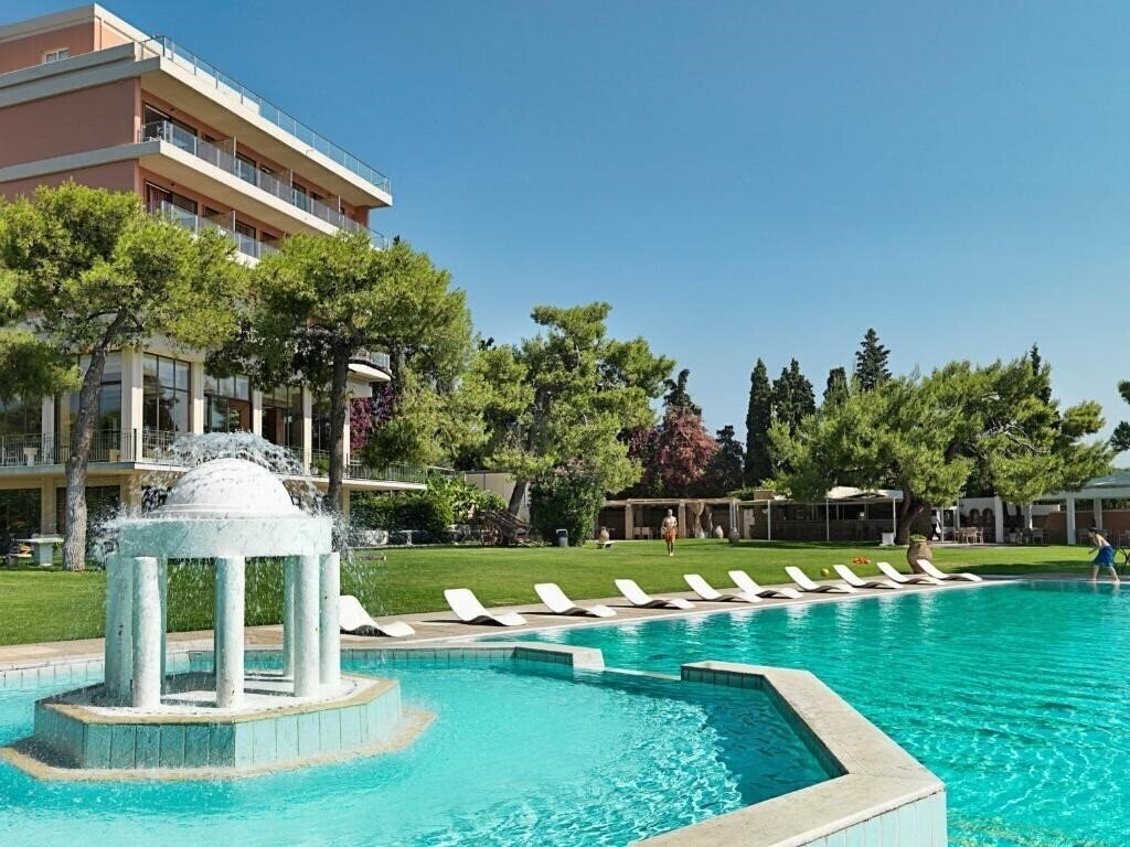 Фотографія Kalamaki Beach Hotel (Isthmia) 4*