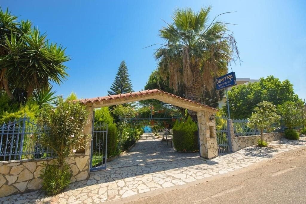 Фотографія Dimitra Apartment Hotel Skafidia 3*