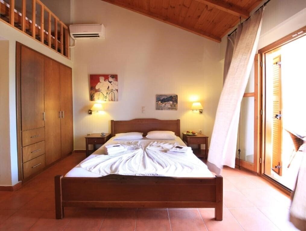Картинка Xenios Apartments 2*