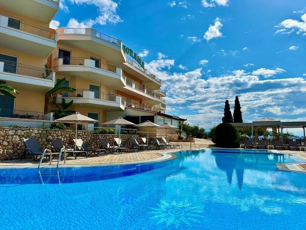 Готель Panorama Hotel & Apartments (ex. Panorama In Tolo) 4*