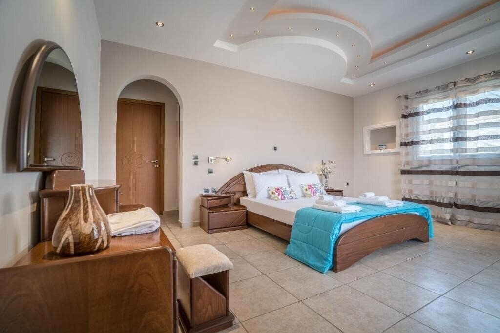 Фото Ostria Luxury Villa 4*