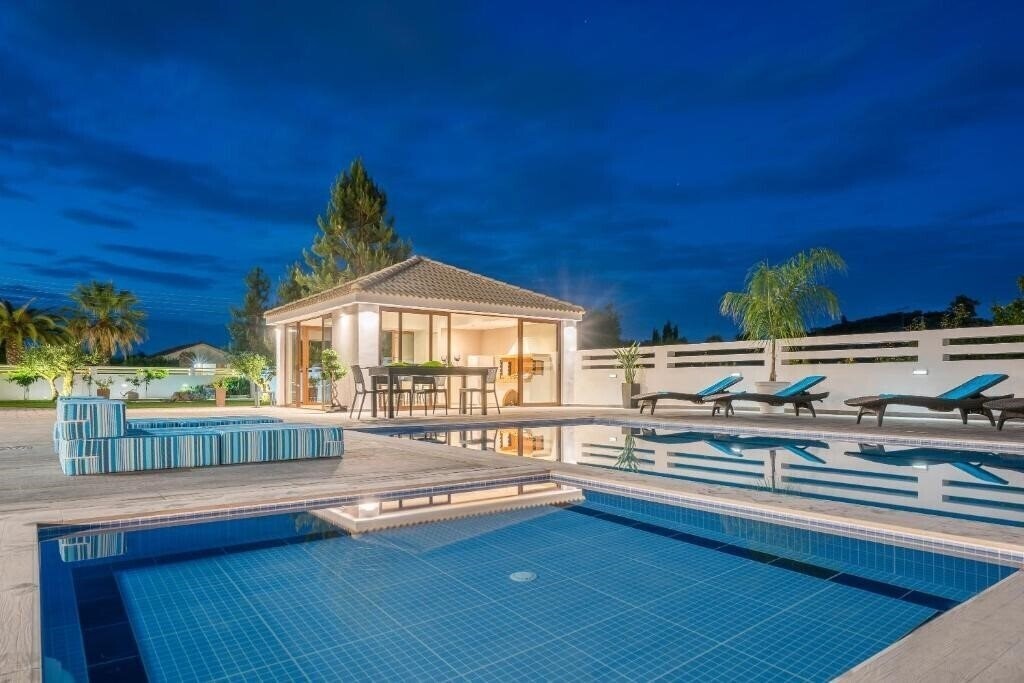 Изображение Ostria Luxury Villa 4*