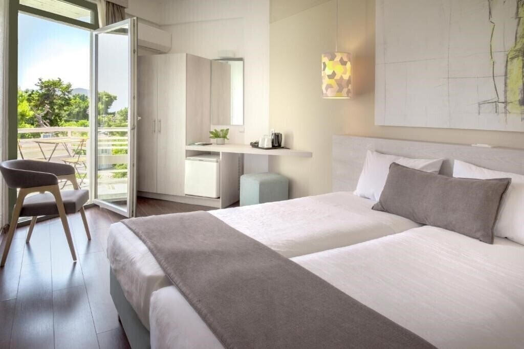 Фотографія The Grove Seaside 4*