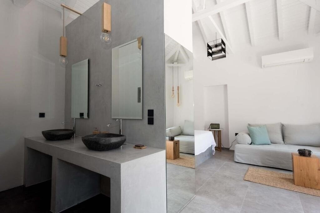 Фотография Calme Suites Mani 4*