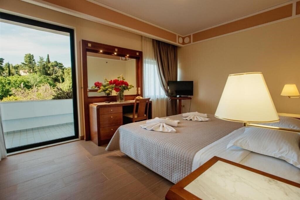 Фото Olympia Palace 4*