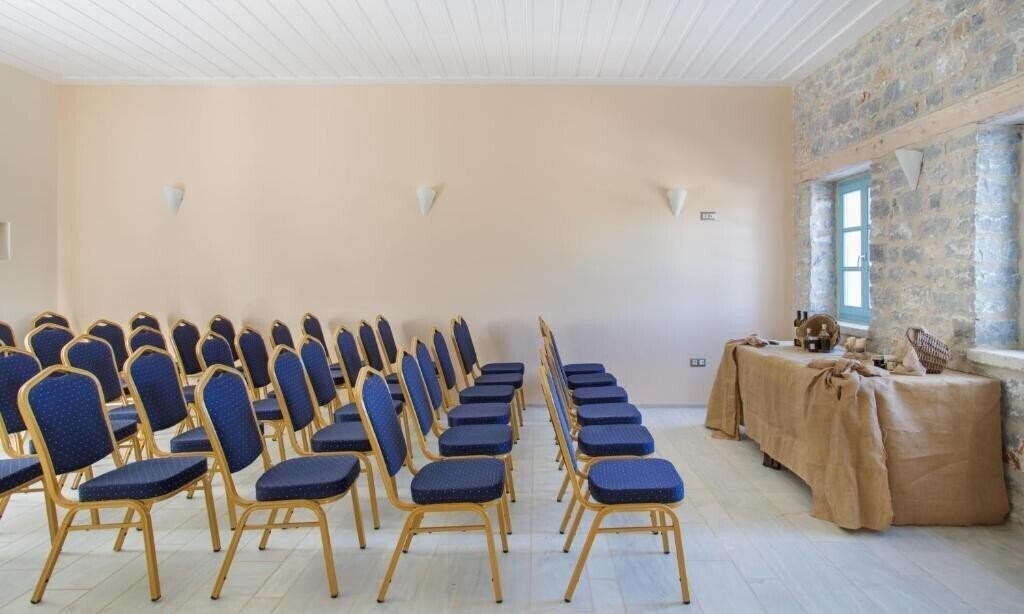 Картинка Thirides Beach 4*