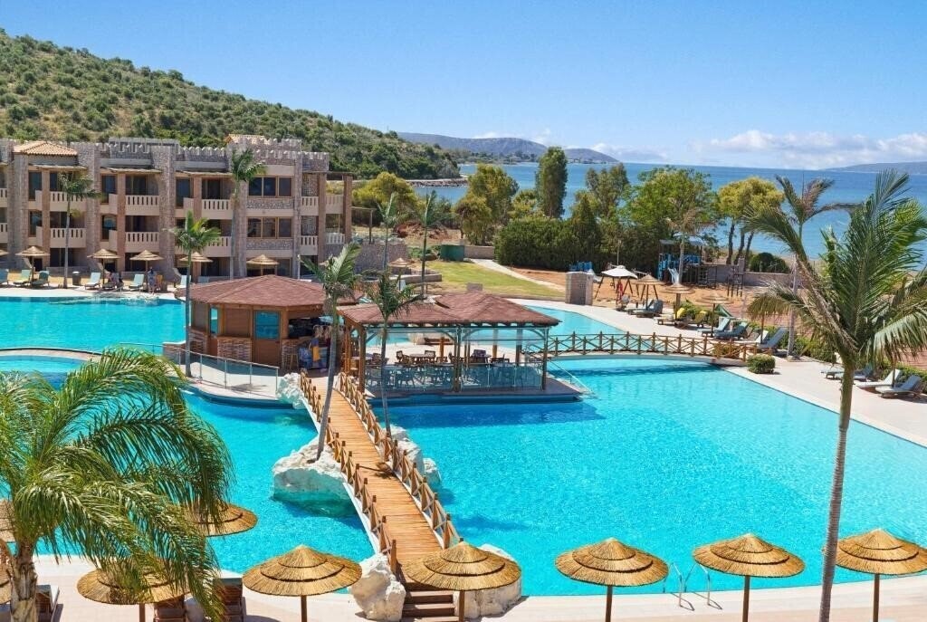 Готель Seafos Luxury Resort & SPA 5*