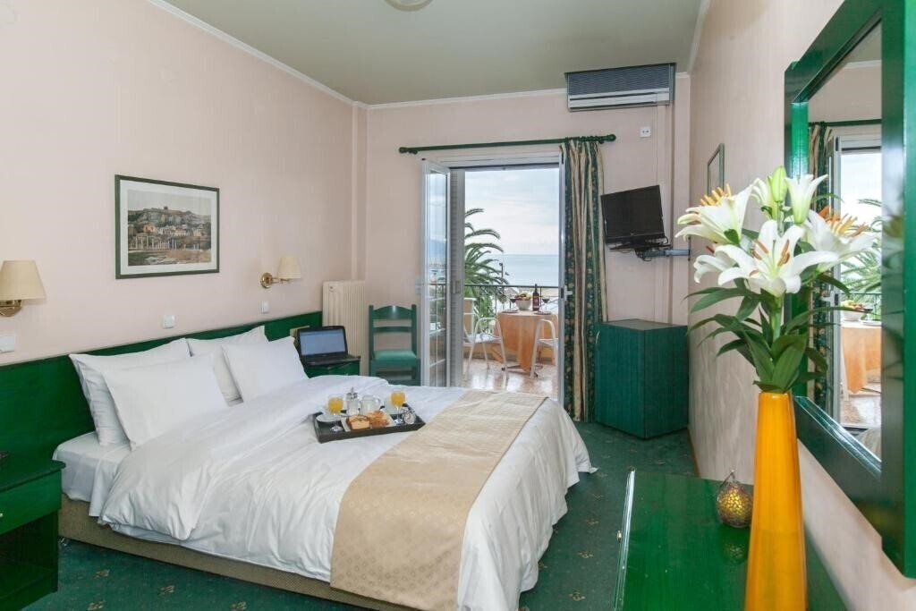 Фото Ignatia Hotel 3*