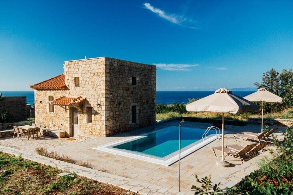 Фото Gea Mani Villas 3*