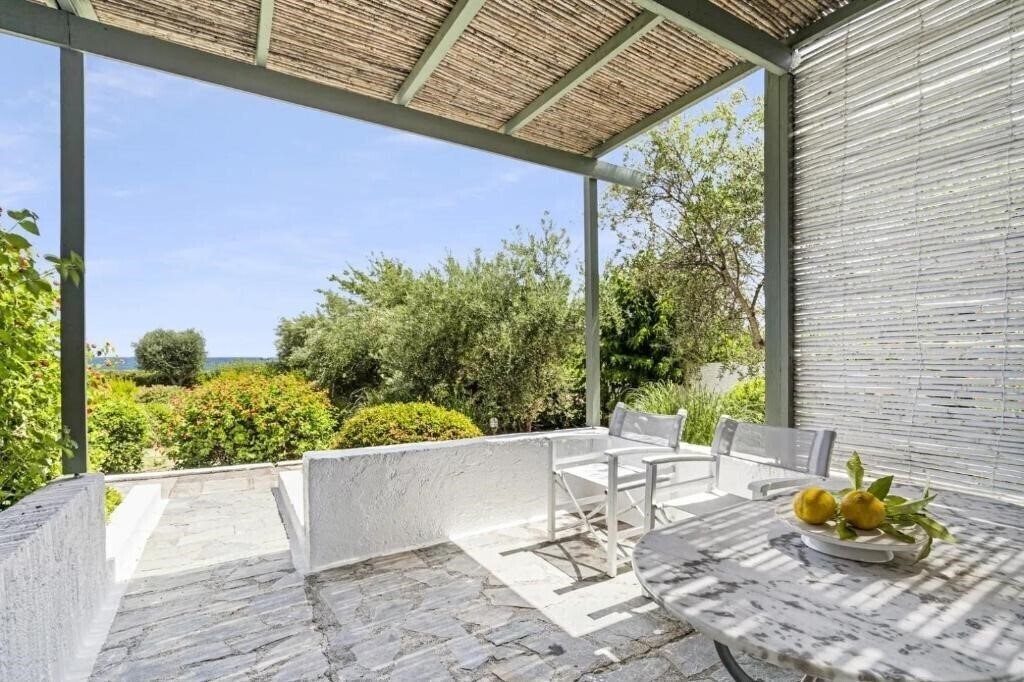 Фото Niriides Villas 3*