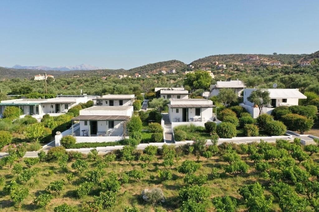 Фотографія Niriides Villas 3*