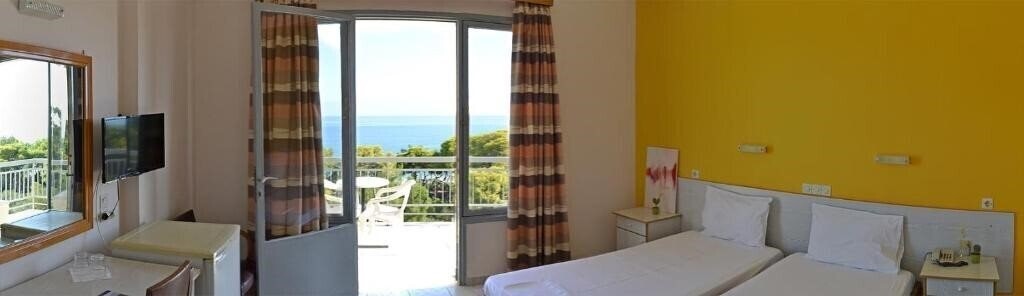 Фотография Miramare Xylokastro Hotel 3*