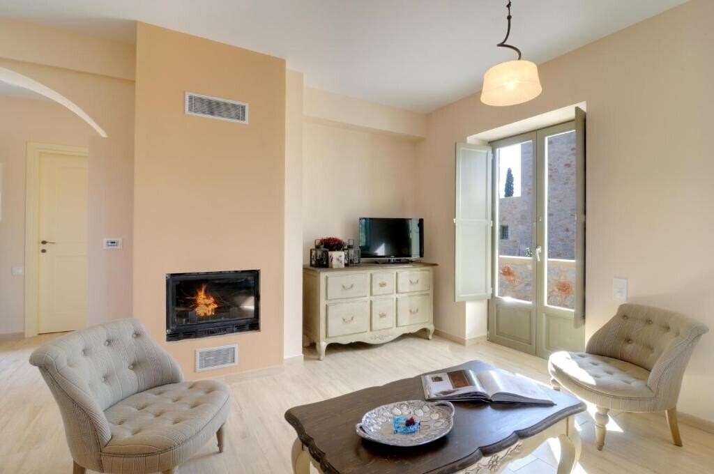 Фотографія Nikoloudi Estate Villa 3*