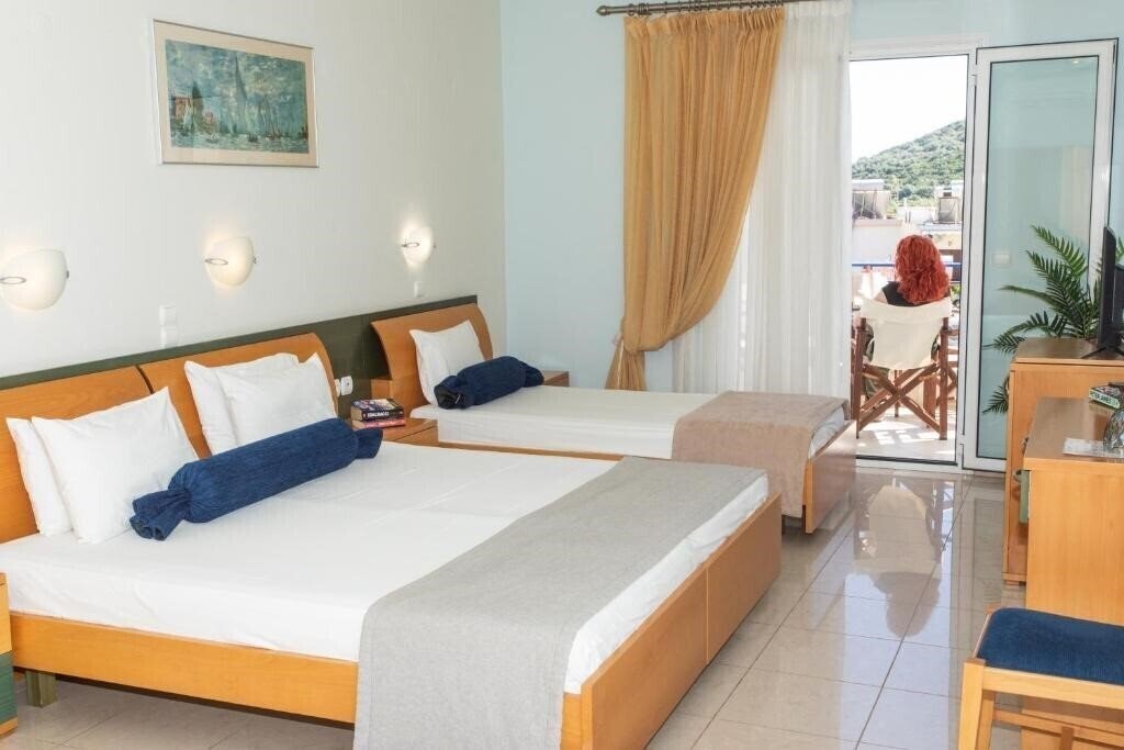 Картинка Zeus Paradise Hotel Ammoudia 4*