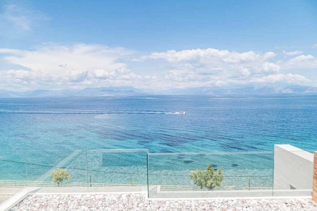 Готель Alissachni Seaside 4*
