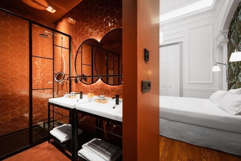 Изображение The Bold Type Hotel 5*