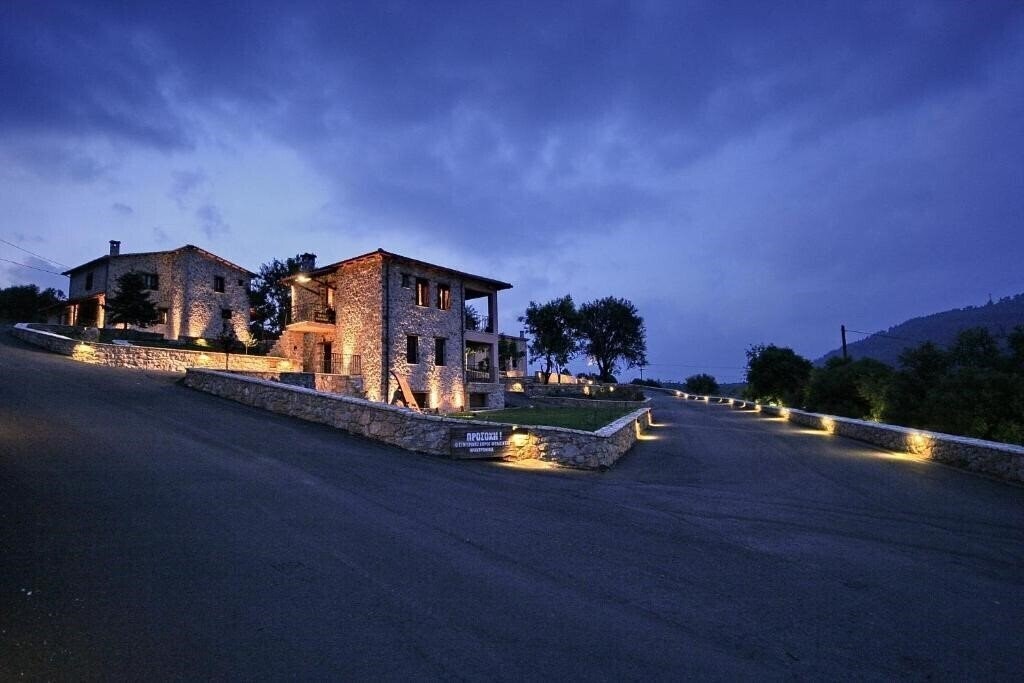 Фото Menalia Villas & Suites 3*